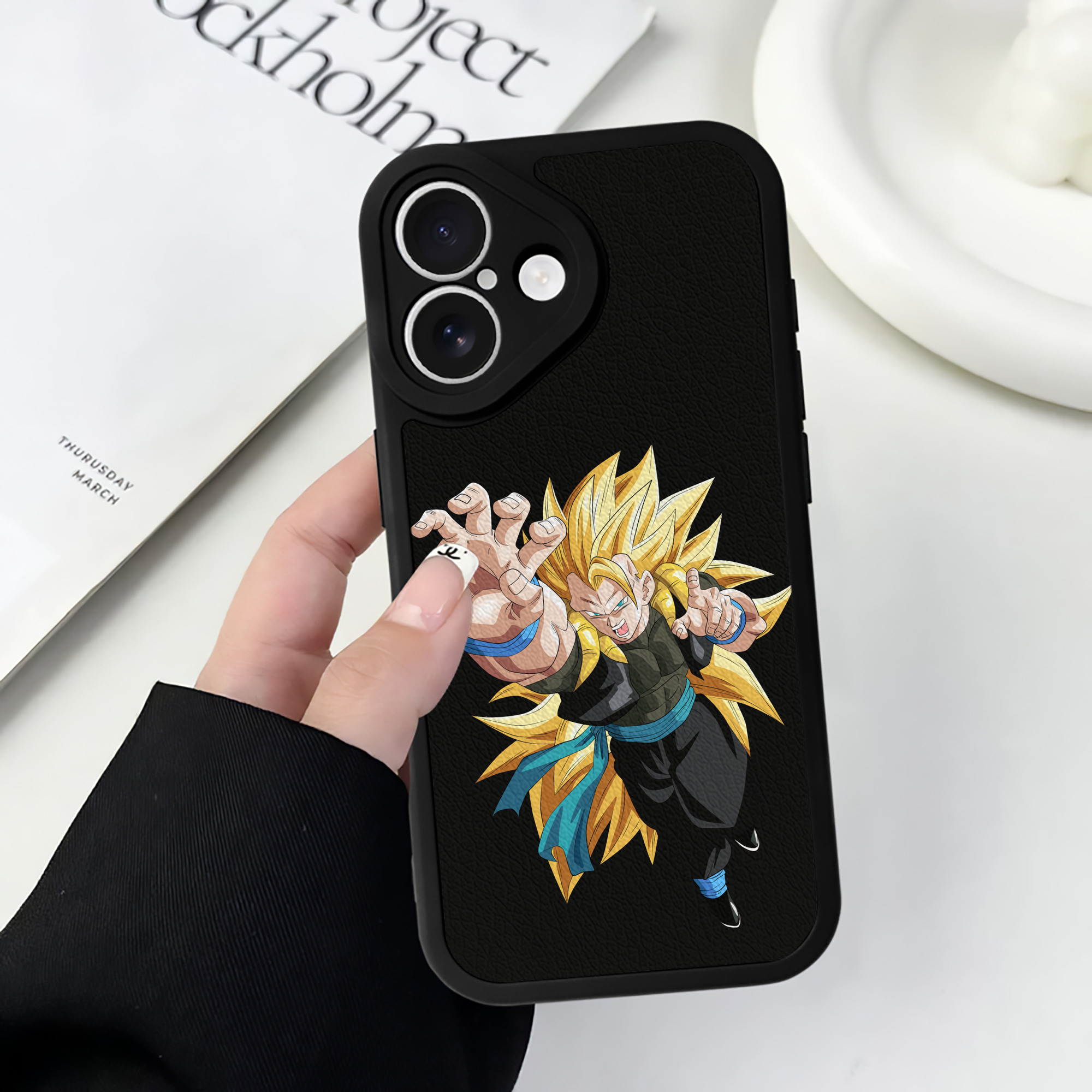 （画像用） ドラゴンボール ベジータ四世（Bejīta Yonsei）DRAGON BALL Vegeta IV 【iPhone 16シリーズ対応】シリコンスマホケース（レザー調） 材質：シリコン